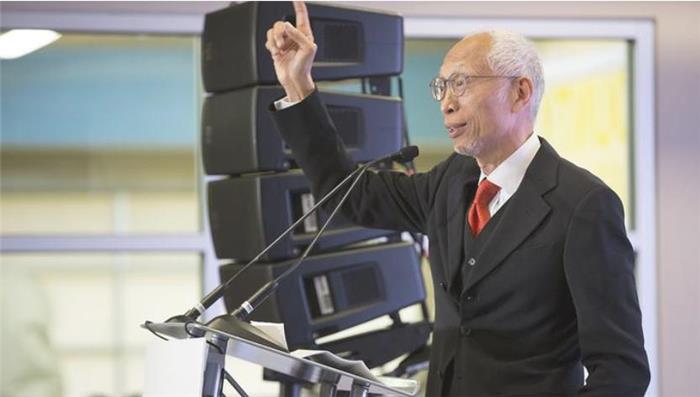 富士康计划最早于2021年在I94公路上使用自动驾驶卡车