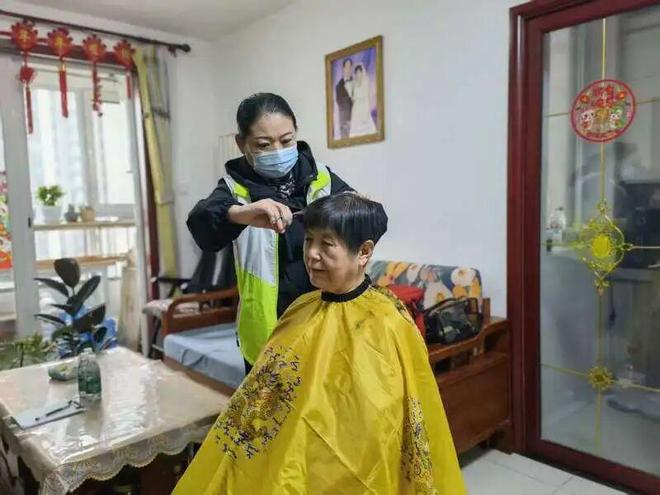 北京市建成120家基层养老服务中心 覆盖207万老年人